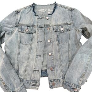 Gap Women's Jean Jacket Buttons Size Medium